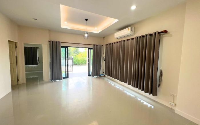 Sararom villa korat