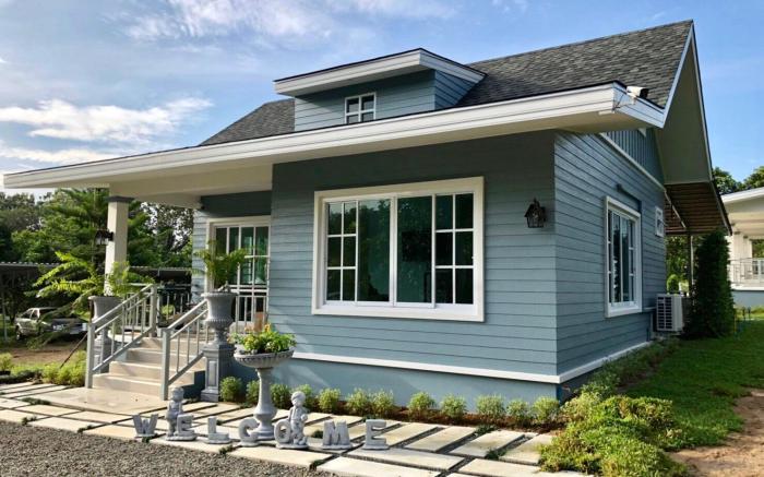Little Cottage