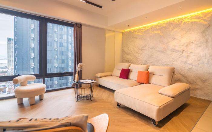 Stunning Sea View 3BR Condo, BLU by ALV Suites.