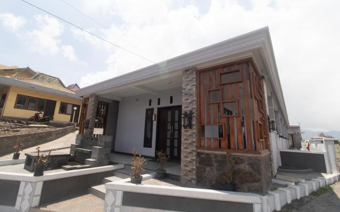 Saputra View Bromo Guest House
