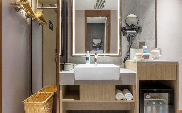 Atour X Hotel Hangzhou Zhejiang University Huajiachi Qiutao North Road