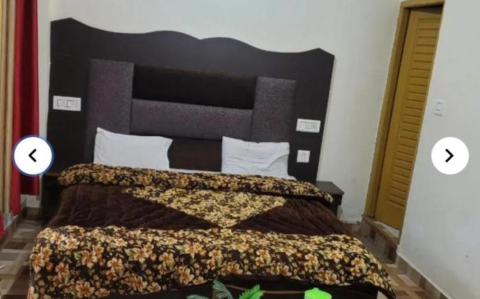 Lord Krishna Guest House 