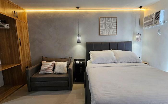 C'scape Suite @ Bernwood Towers