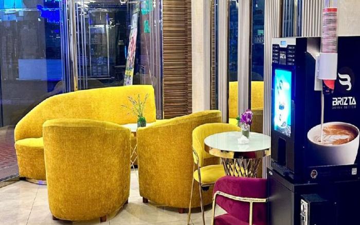 Bliss Square Hotel