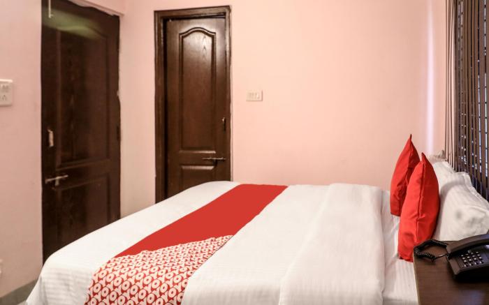 Hotel O Mint Leaves Near Alcazar Mall