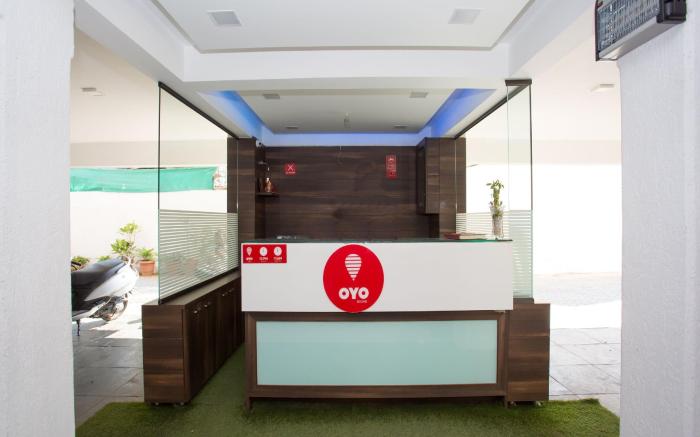 OYO 11512 Hotel Kedari Residency