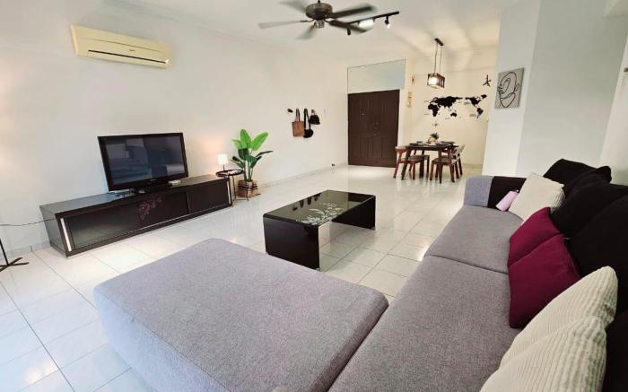 Georgetown City Center [Macalister] 3BR 3 Carpark