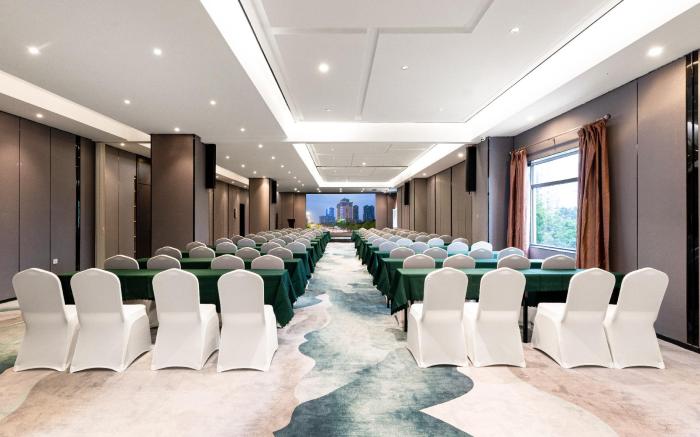 Madison Hotel Wuhan Huanghelou