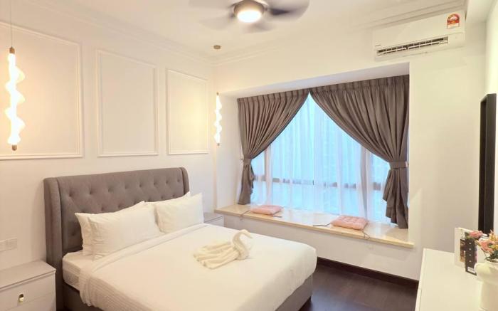Seaview Bay 2BRunit at R&F Seine Region by ANJU