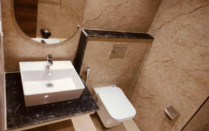 Ellora Hotel