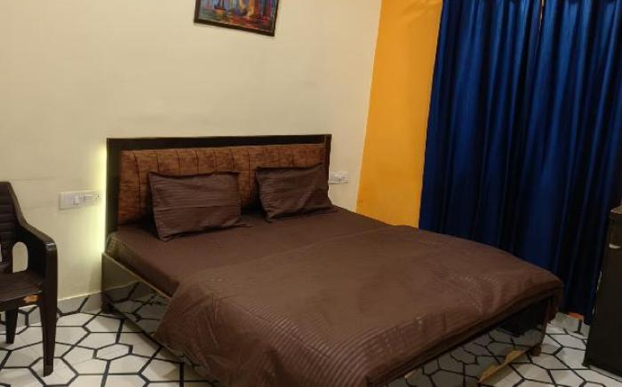 Kashi yatra guest house 