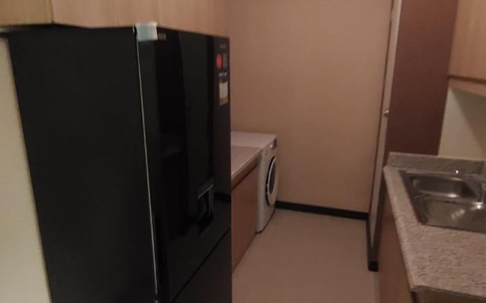 Affordable Whole 2 bedroom Condo high floor BGC