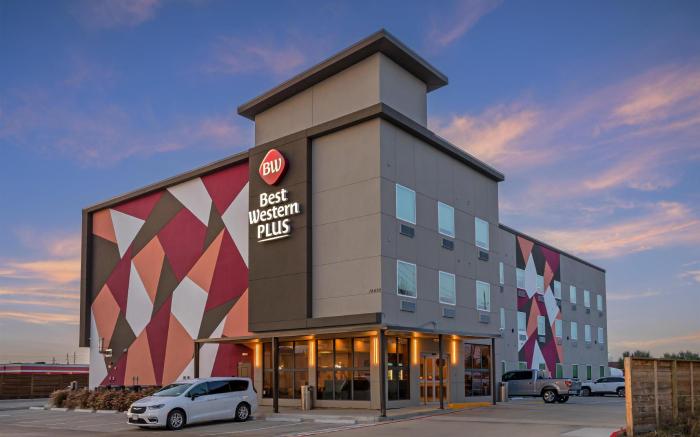Best Western Plus Pearland/Houston Medical Center Hotel