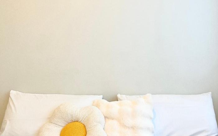 Fun Pop-Art flat in Makati