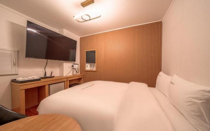 Incheon Sinpo Healing