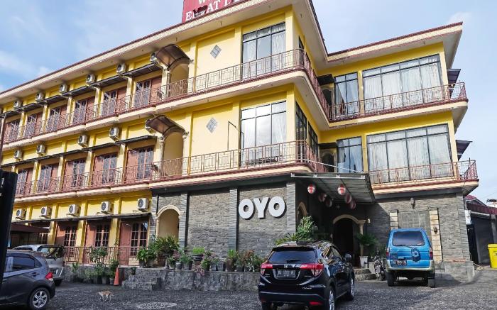 Hotel O Wisma Empat Lima Syariah