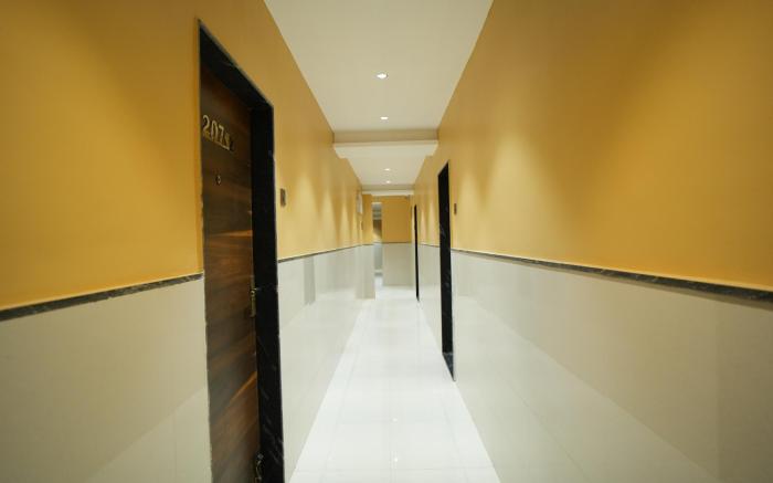 Hotel Pravasa Stays , Shirdi 