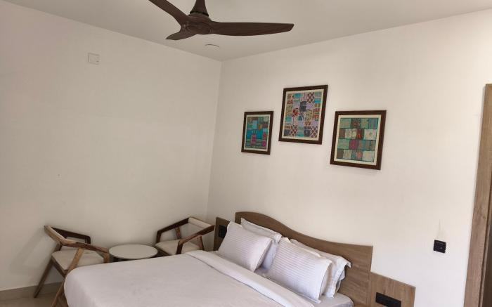 Vasudeva Hotel & Restaurant