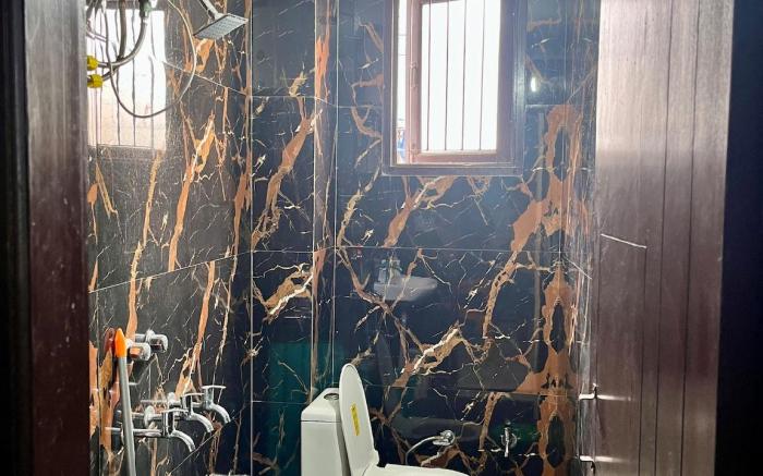 (103) Cozy Flats Bnb 2 BHK Flat,Near Airport Delhi