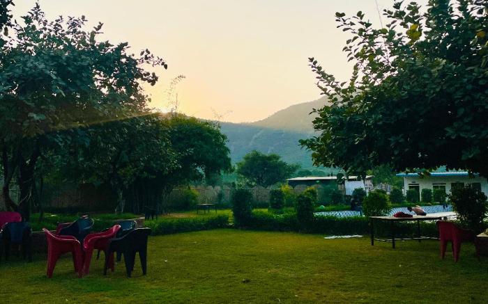 The Hill View Swimming Pool & Resort