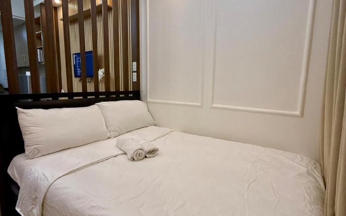 Aamber Suite 1BR@Shore MOA Pasay