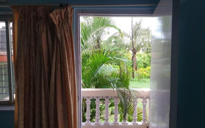 Gayatri Holiday Home 
