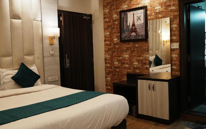 HOTEL SAINISON