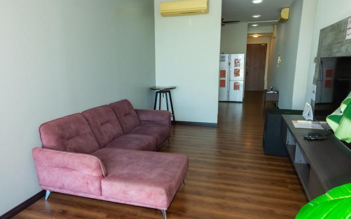 IMAGO 4 Bed Seaview Apartment w Own Garden & BBQ 