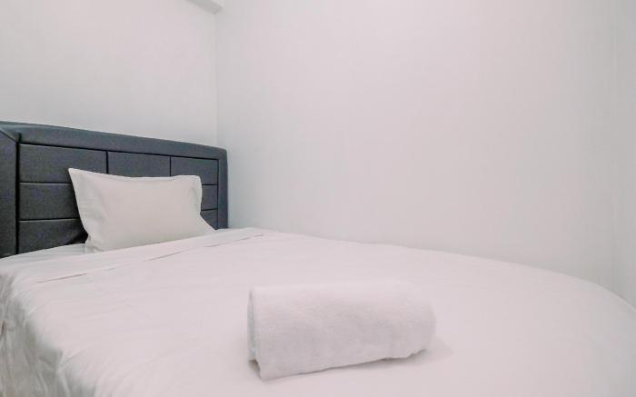 Comfort Stay 2BR Podomoro Golf ViewBy Travelio