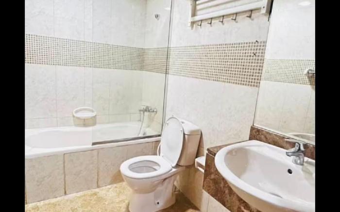 Executive Suite Room in Barsha 1 Near MOE Metro