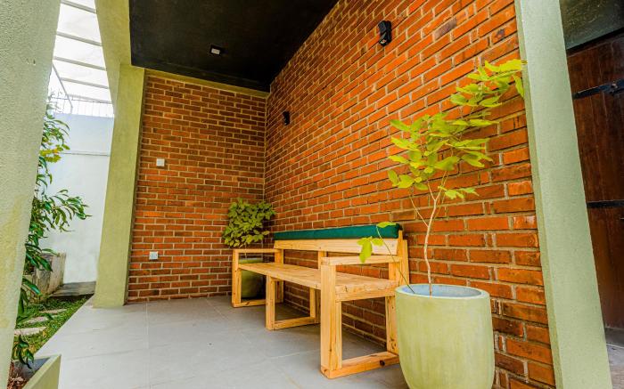 Minthara Holiday Home & Restaurant