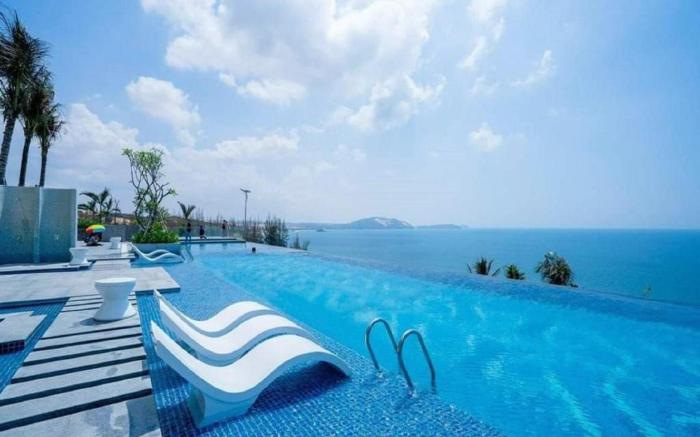 Apec Mandala Cham Bay Condotel Mui Ne