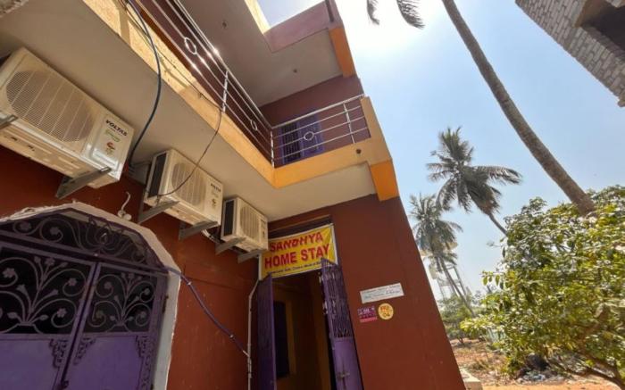 Goroomgo Sandhya Homestay Puri