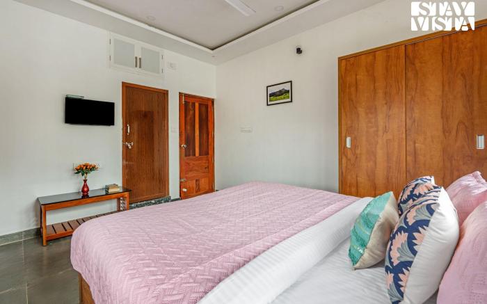 StayVista at Misty Village