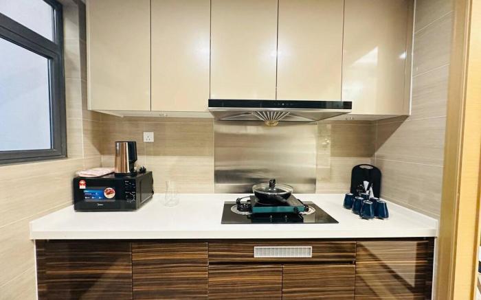 Pool & Seaview 2BR unit at R&F SeineRegion by Anju