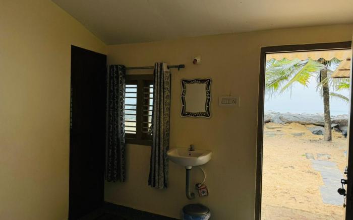 Seaview Homestay Padubidri