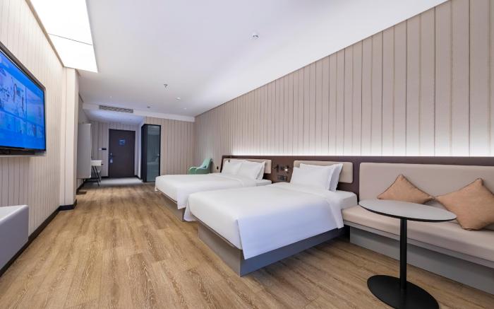Hanting Hotel Shanghai Qilianshan South Road Metro Station