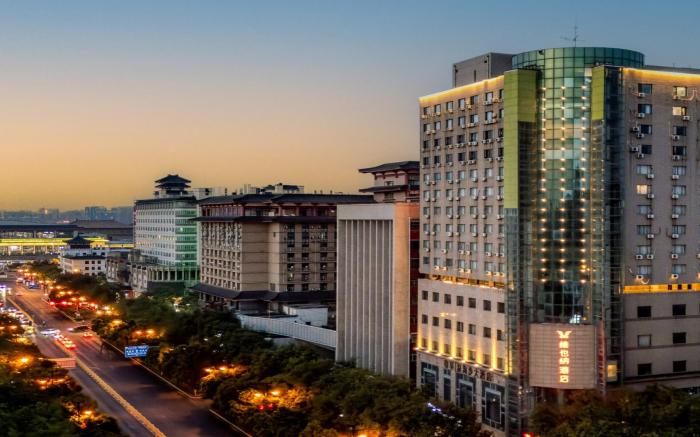 Vienna Hotel Xi'an Railway Station Wulukou Metro Station