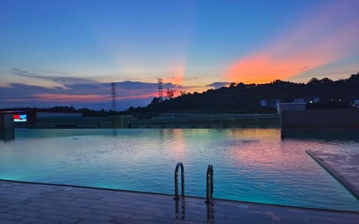 LV7 Minimalist | 4pax | Kuantan