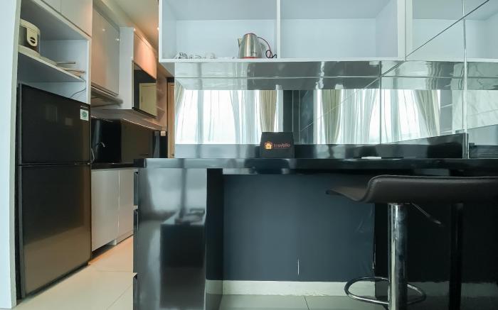Spacious 1BR at Tree Park City BSD By Travelio