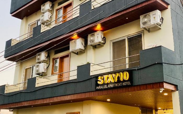 Stay 10 Parallel Apartment Hotel
