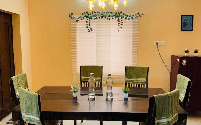Charter Stays 3BHK Luxurious Flat in Manikonda