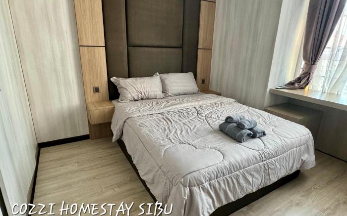 COZZI HOMESTAY