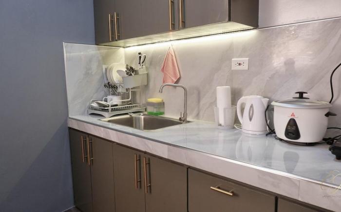 CJ Apartments - Emerald 1BR - #1 in Olongapo