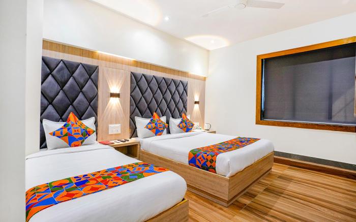 FabHotel Riza International