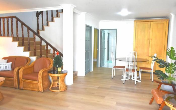 Rain Tree Homestay