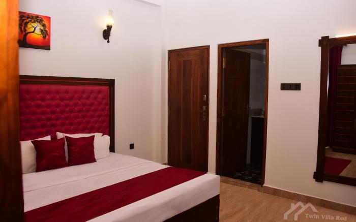Twin Villa Red