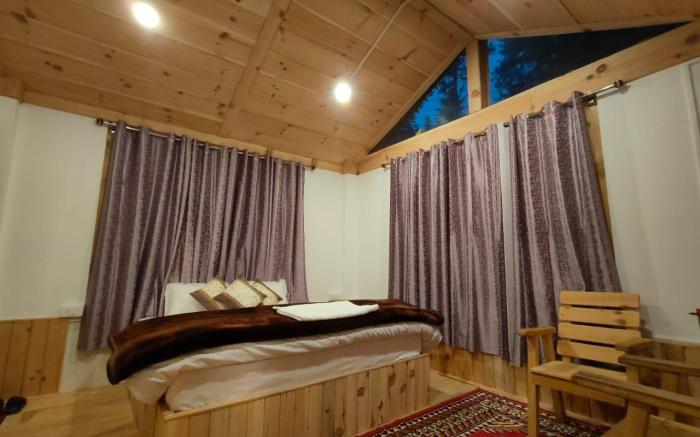 Shreya cozy hut