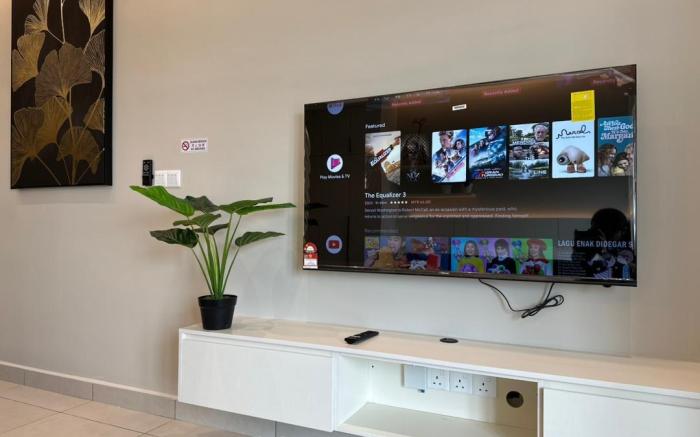 University Cyberjaya Studio 4 Pax