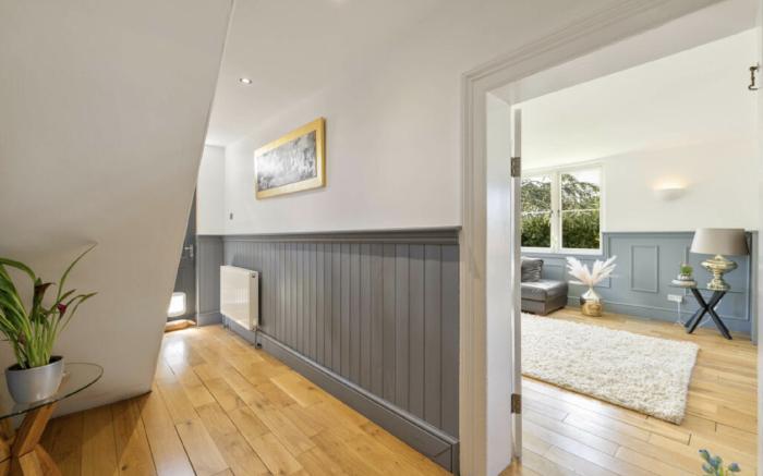 Luxury Cheshire Farmhouse Sleeps 12+